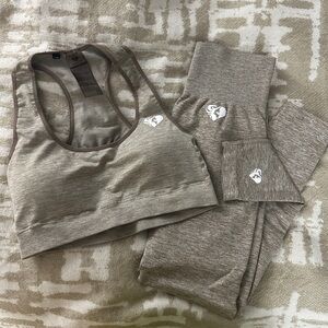 Women's Best Leggings and Sports Bra Set